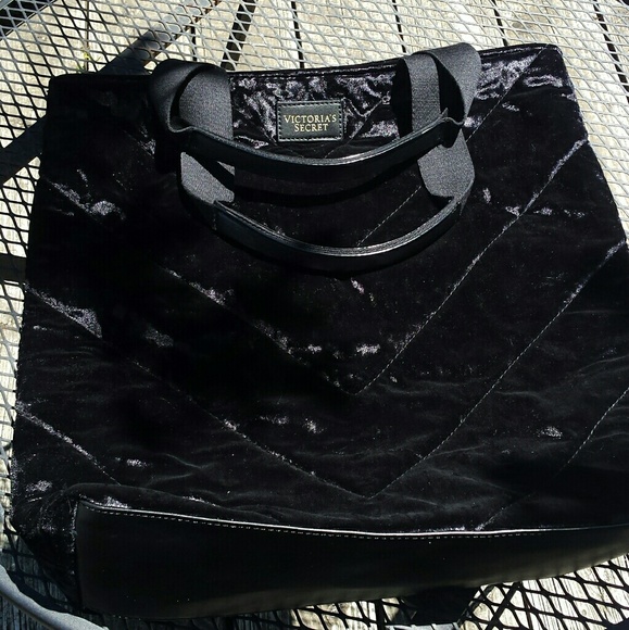 Victoria's Secret Handbags - Black Victoria Secret Tote